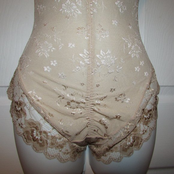 Lace Trimmed Bodyshaper - Nude XS - Picture 3 of 10